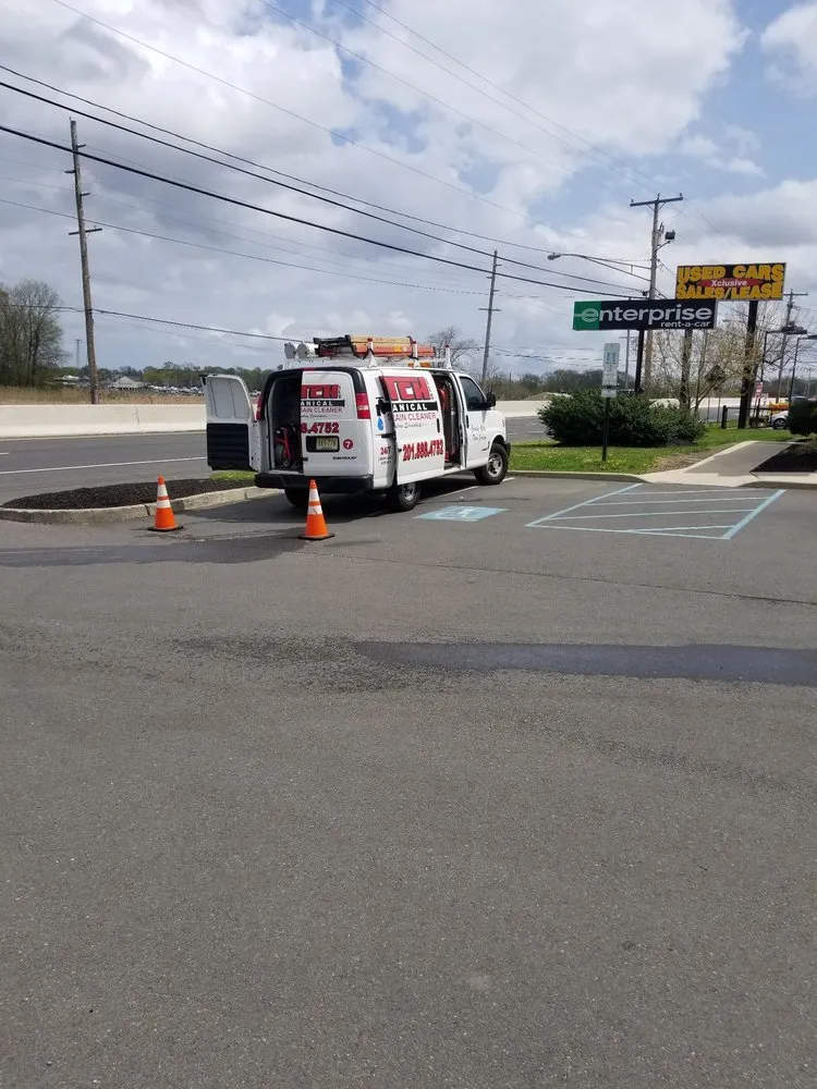 Slide of Hutch Mechanical Sewer & Drain Cleaning