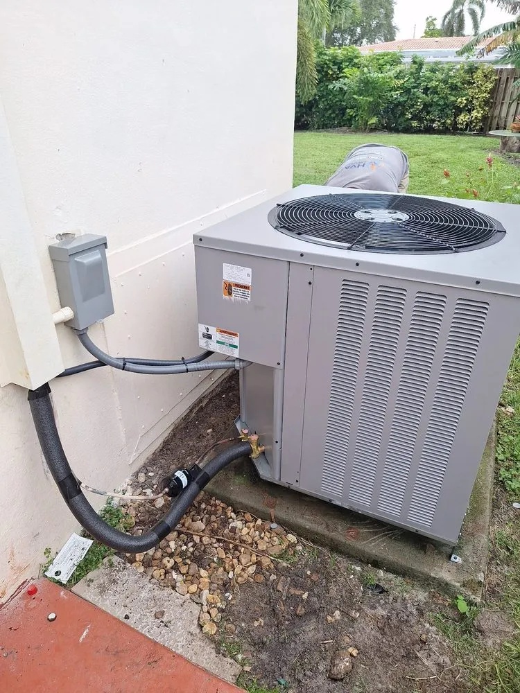 Slide of Hvac always cooling