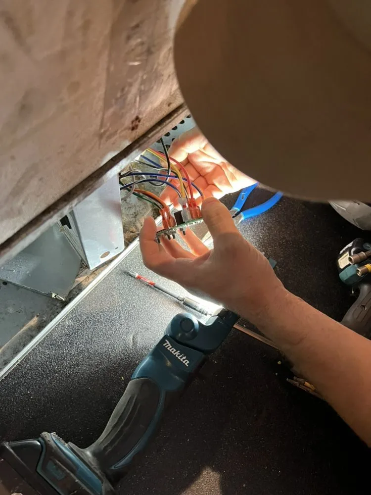 Slide of HVAC Appliance TV Repair Service