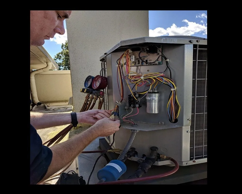 Slide of HVAC Expert