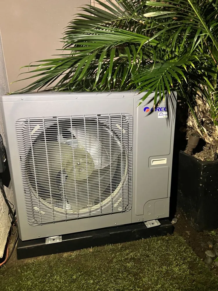 Slide of HVAC Experts