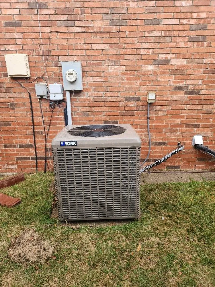 Slide of HVAC Heroes DFW