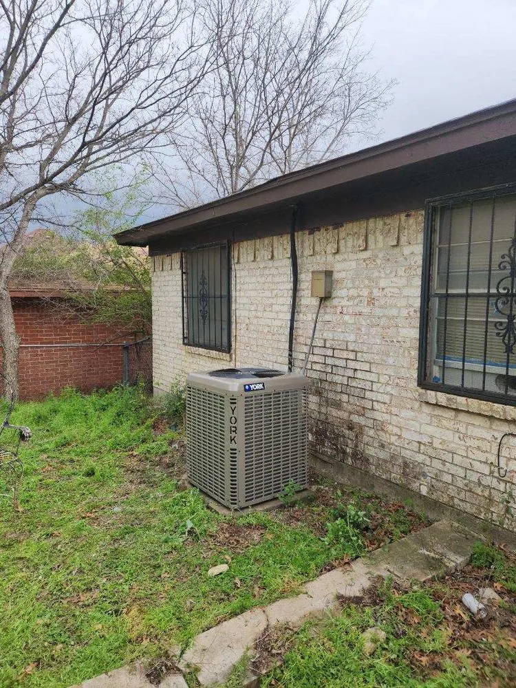 Slide of HVAC Heroes DFW