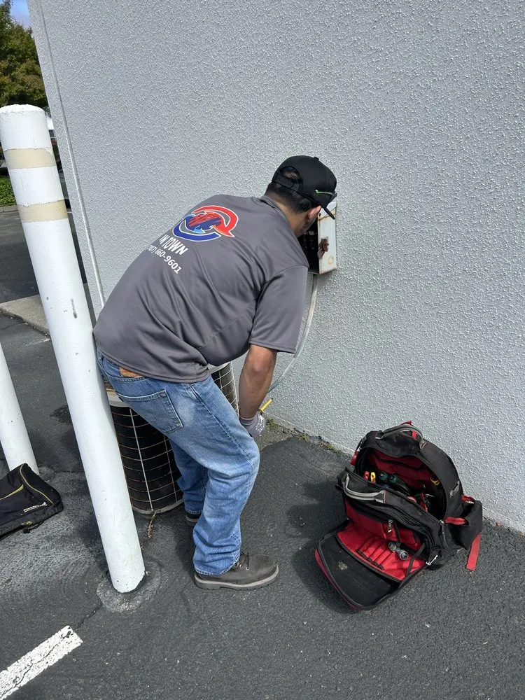 Slide of HVAC In Town