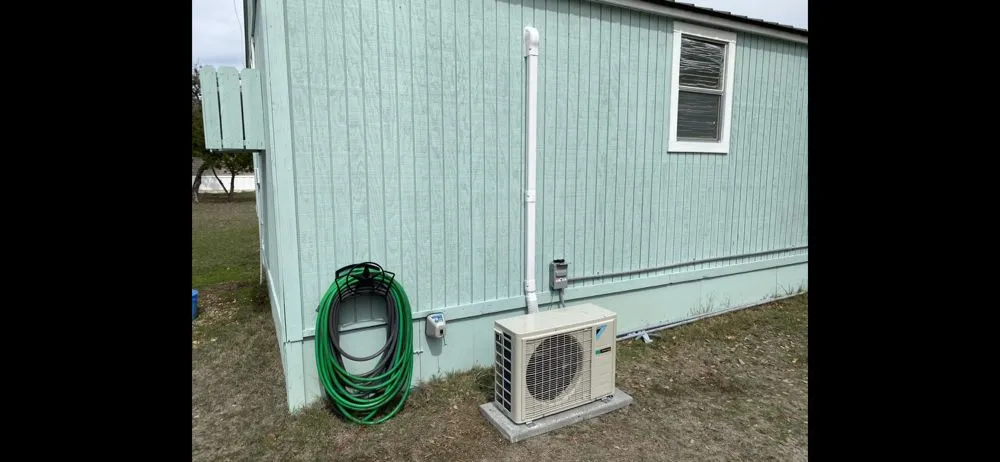 Slide of HVAC Of Texas