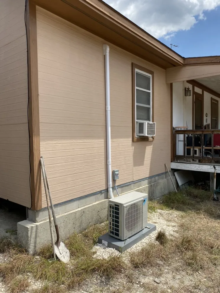 Slide of HVAC Of Texas