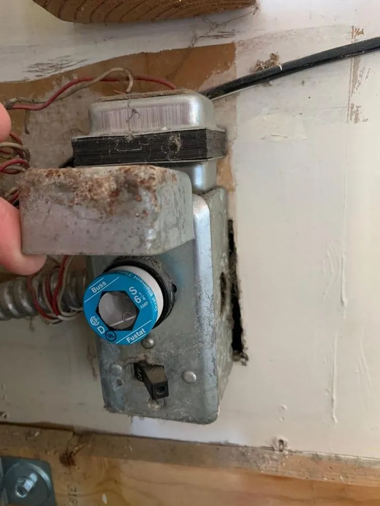 Slide of HVAC Oren's Services