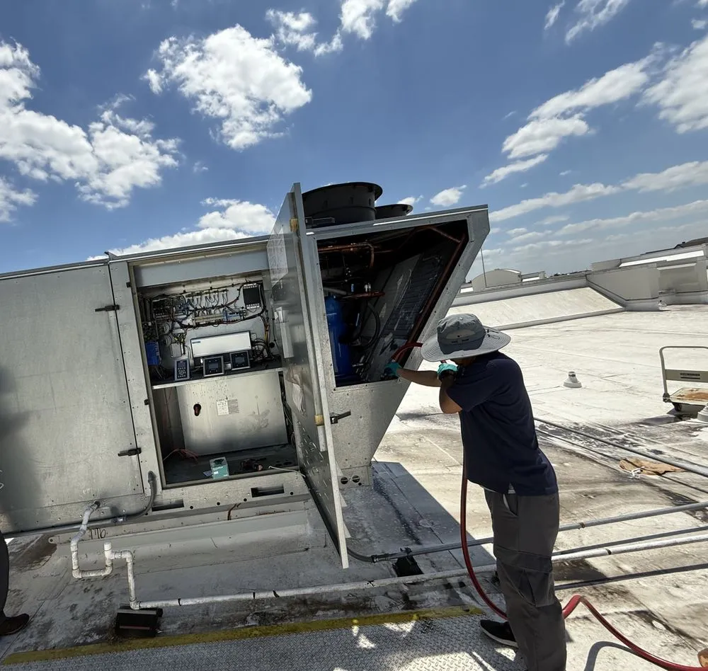 Slide of HVAC R Mechanical Contractor