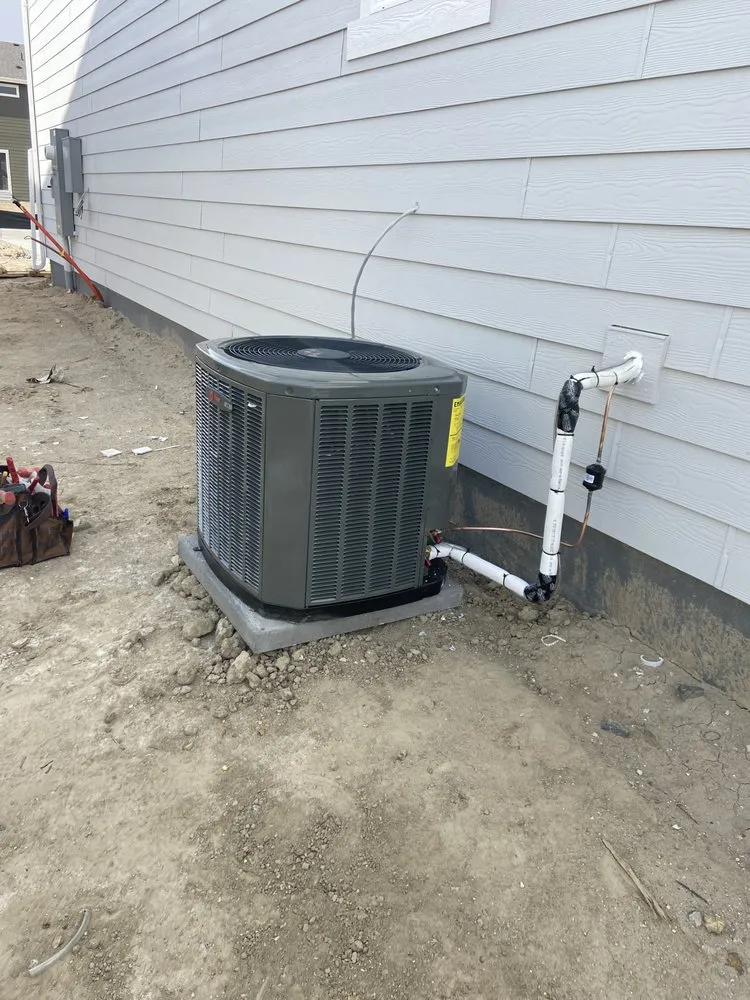 Slide of Hvac Tehnician Installer