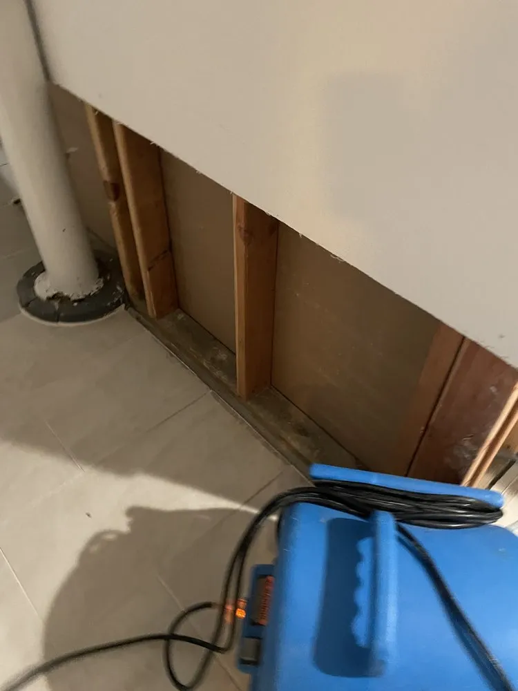 Slide of HVAC Utor Services