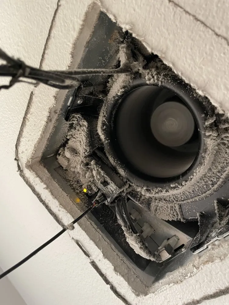 Slide of HVAC Utor Services