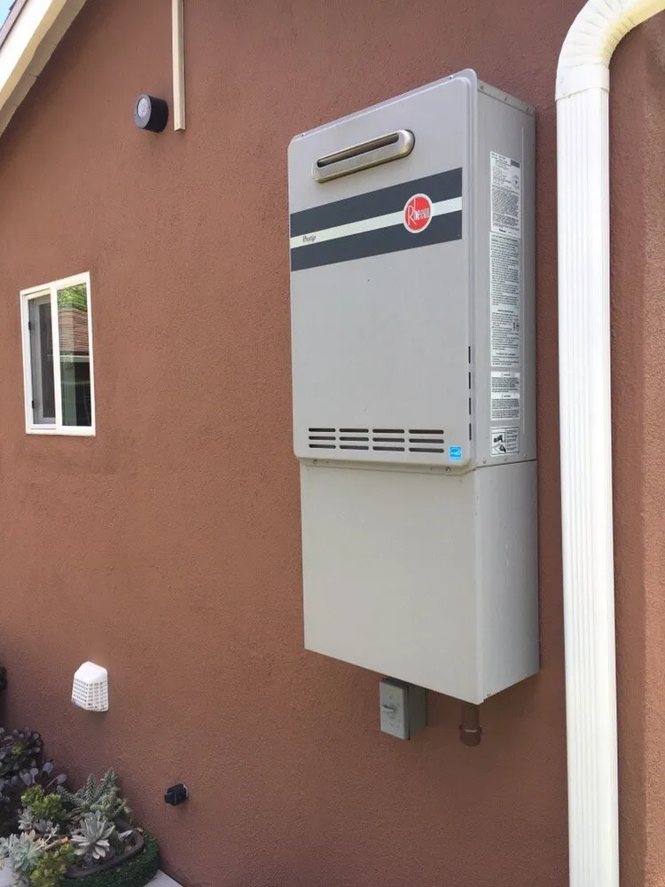 Emergency heating and cooling service near you in Granada Hills, CA by HVAControl