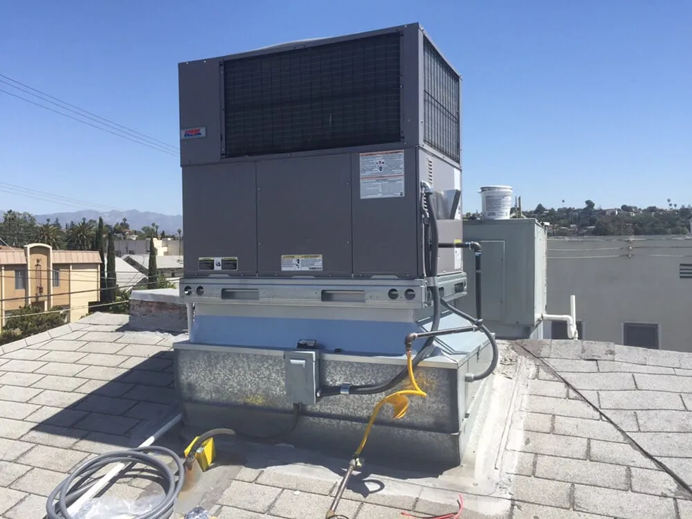 Local AC repair for residential systems in Granada Hills, CA by HVAControl