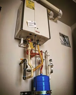 Hydro Thermal Solutions Logo