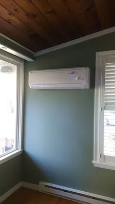 Hyper Fusion Heating & Cooling Logo