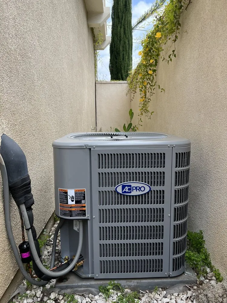 Slide of I GO Heating & Air Conditioning