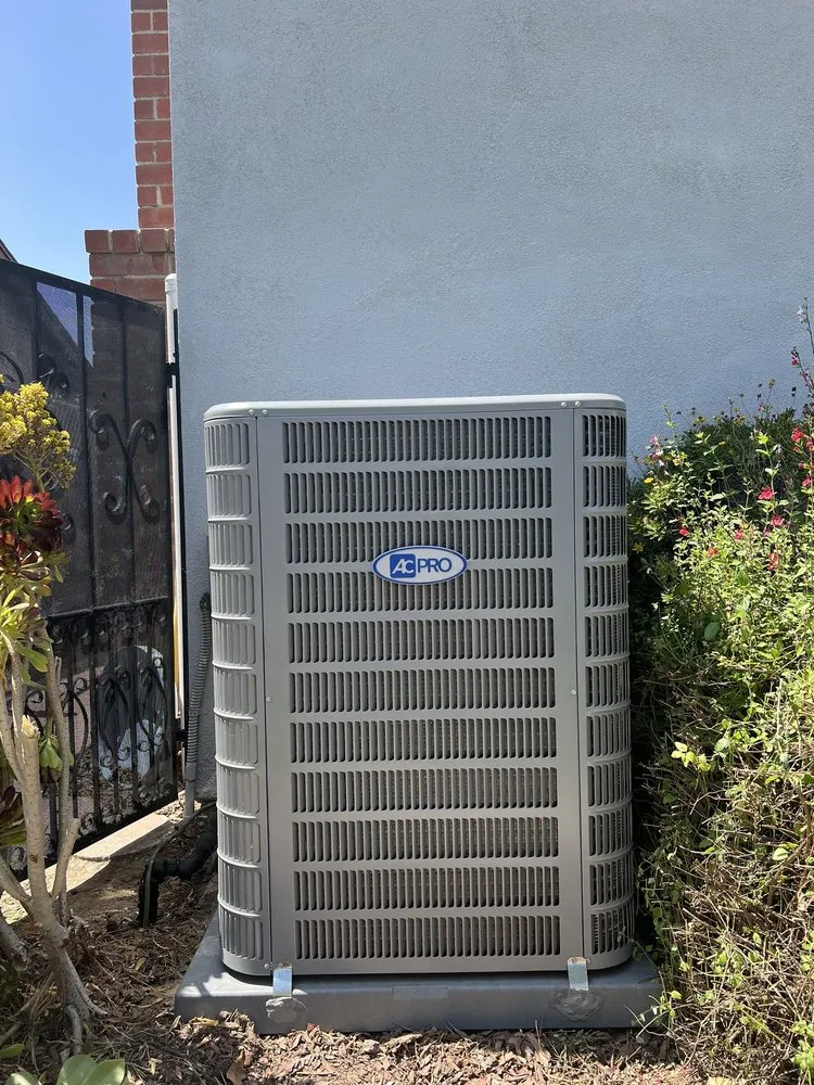 Slide of I GO Heating & Air Conditioning
