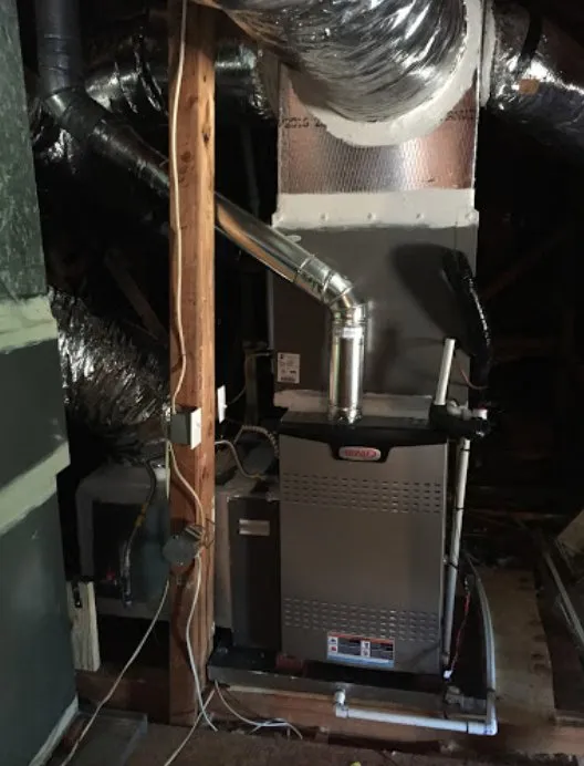 Slide of I Know A Guy AC & HEAT