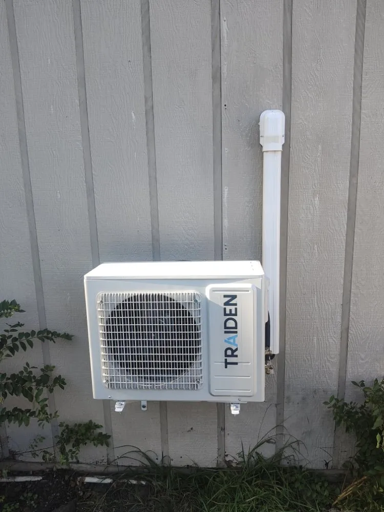 Slide of Ice Bear Mini Split Systems