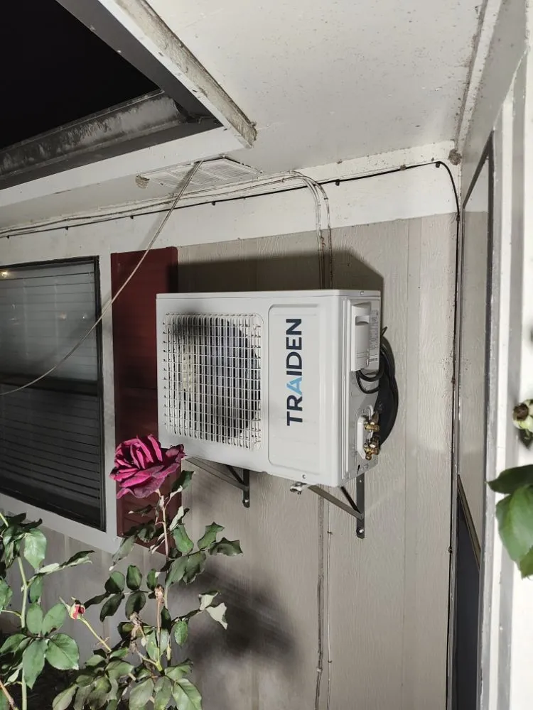 Slide of Ice Bear Mini Split Systems