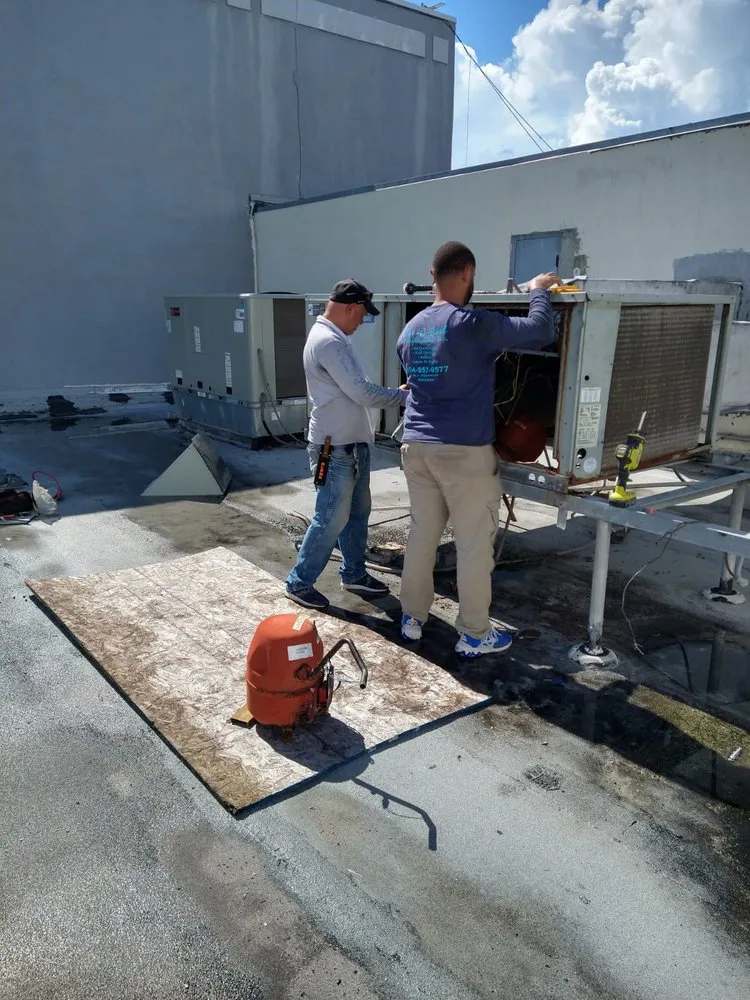 Slide of Ice C Cool Mechanical