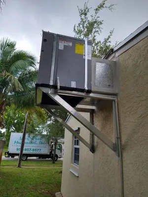 Ice C Cool Mechanical Logo