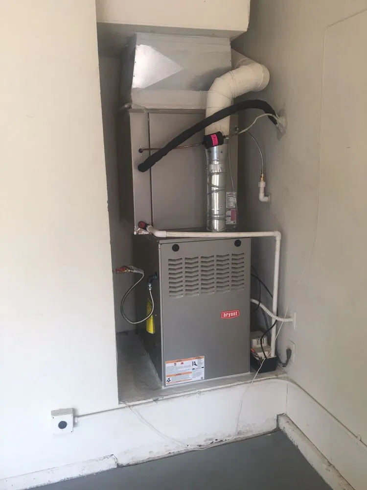 Slide of Ice Cube Air