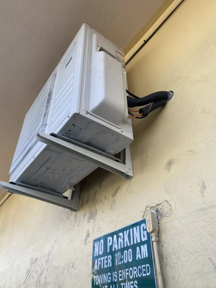 Slide of Iceberg Cooling Solutions