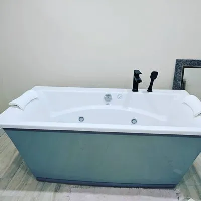 Ickes Praire Homes 24 Hour Plumber Logo