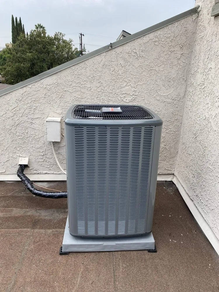 Slide of IcyHot Heating & Air Conditioning