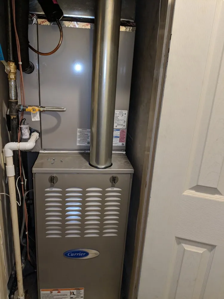 Slide of IDEAL COMFORT Heating & Cooling