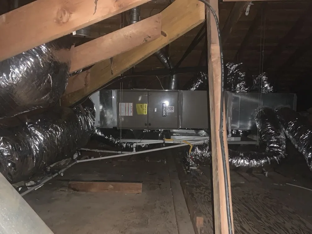 Slide of IDEAL IN AIR