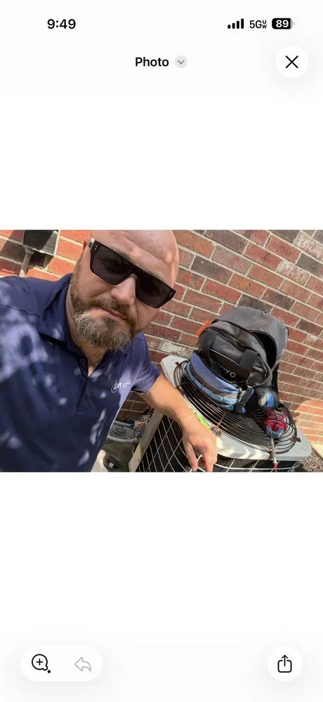 Slide of I&G Comfy House