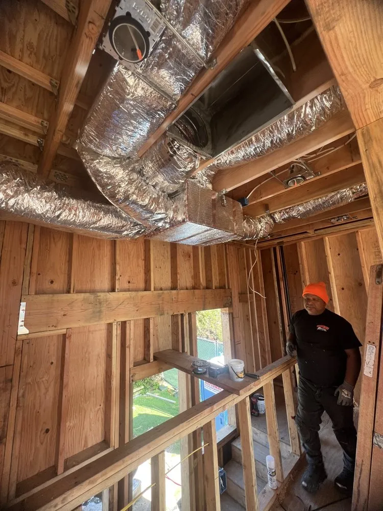 Slide of Igloo Air Conditioning & Heating