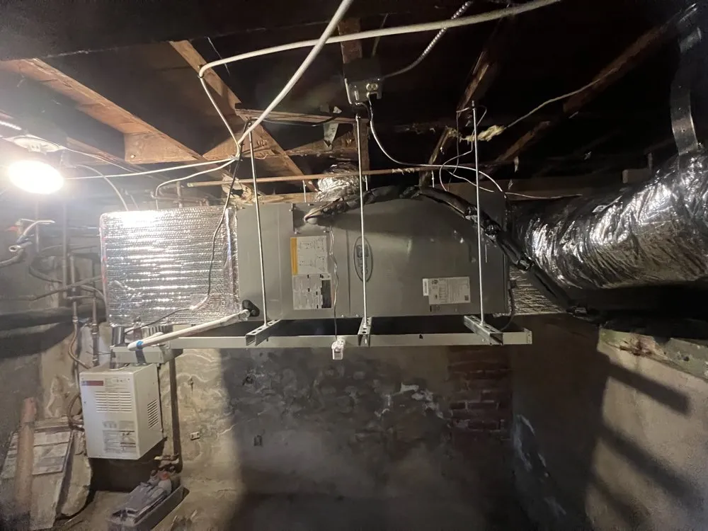 Slide of Igloo Air Conditioning & Heating