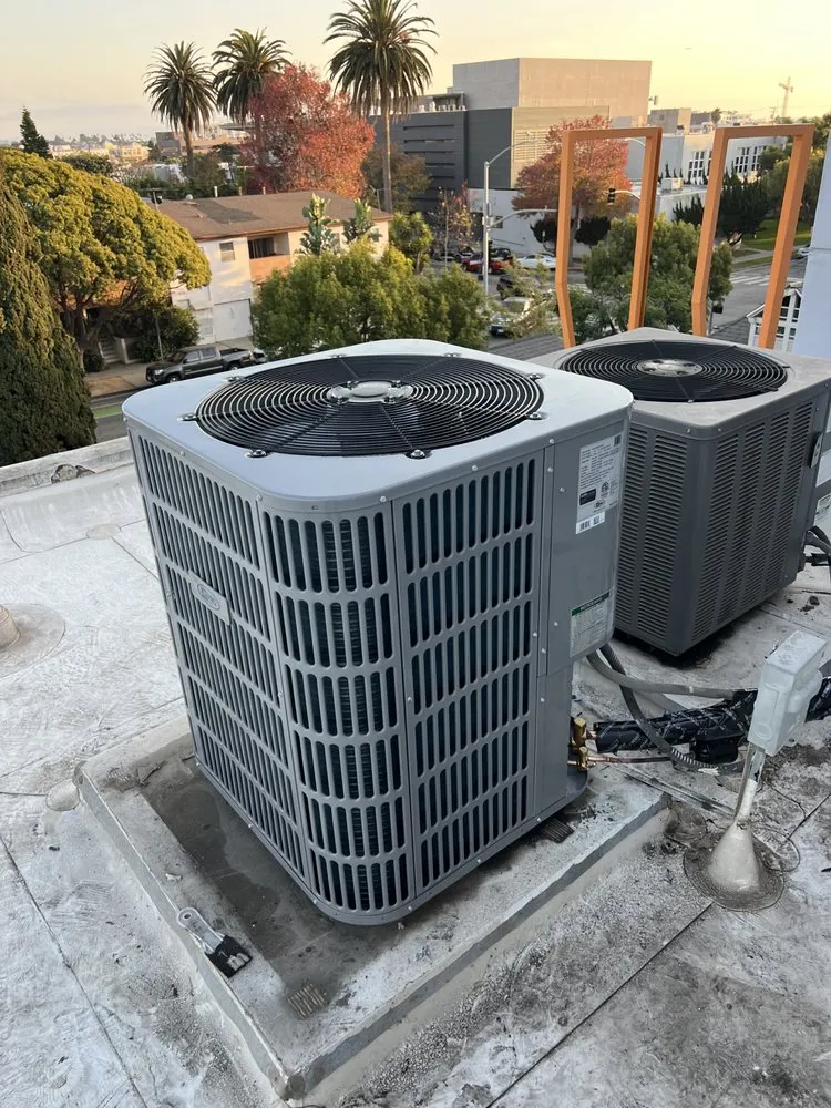 Slide of Igloo Air Conditioning & Heating