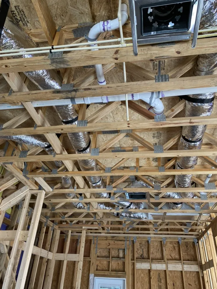 Slide of Iguara Air Conditioning Services