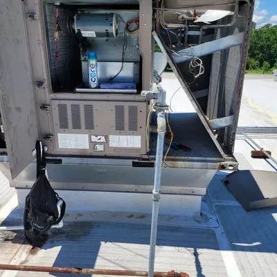 Impact Heating and Cooling llc Logo