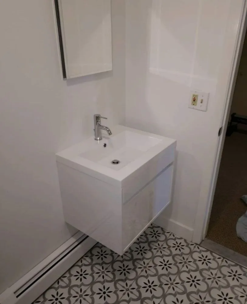 Slide of In-Line Plumbing & Heating