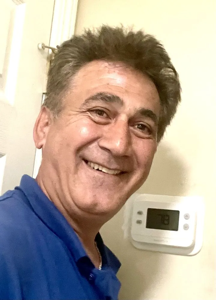 Slide of In N Out Air