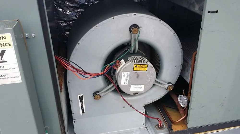 Slide of In N Out Air