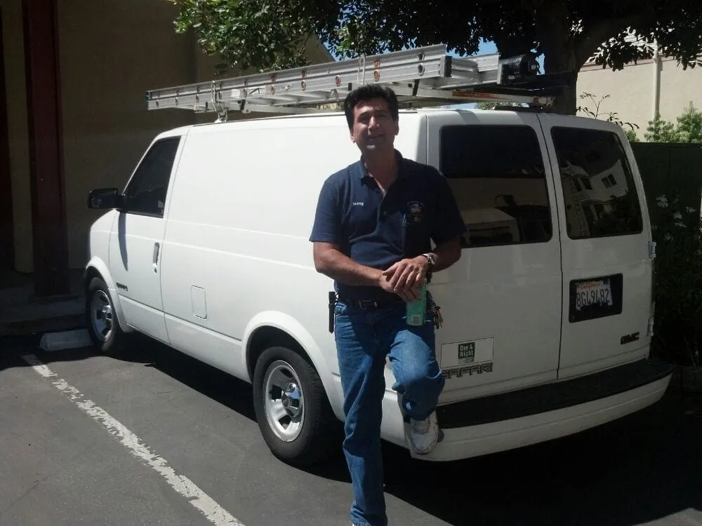 Slide of In N Out Air