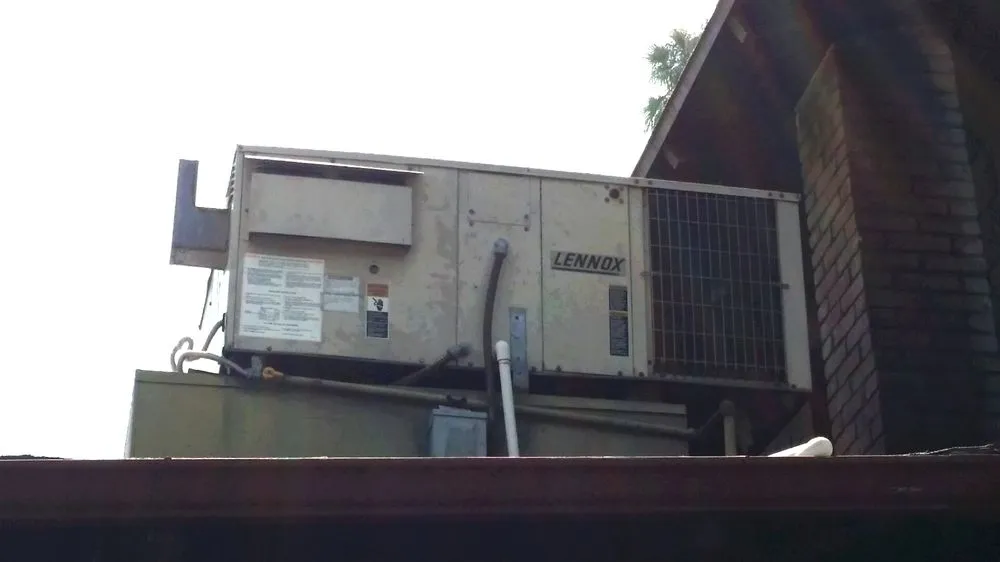 Slide of In N Out Air