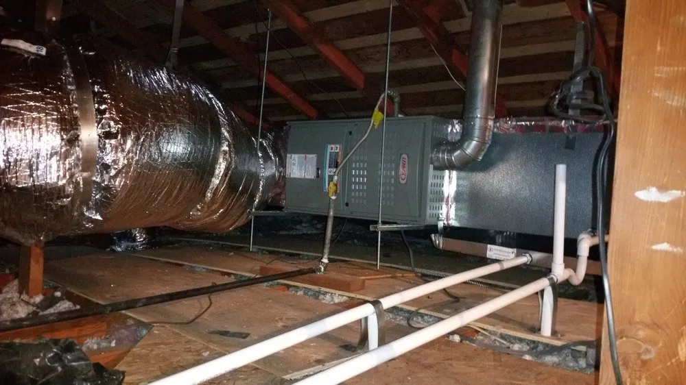 Slide of In N Out Air