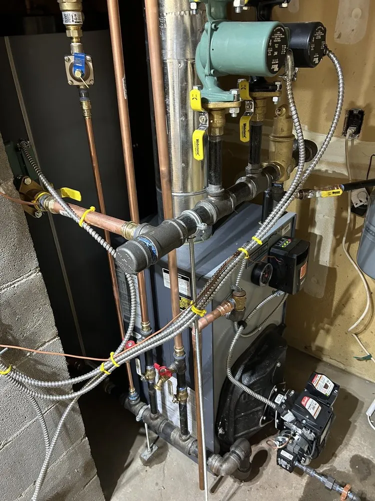 Slide of IN TOWN Plumbing & Heating