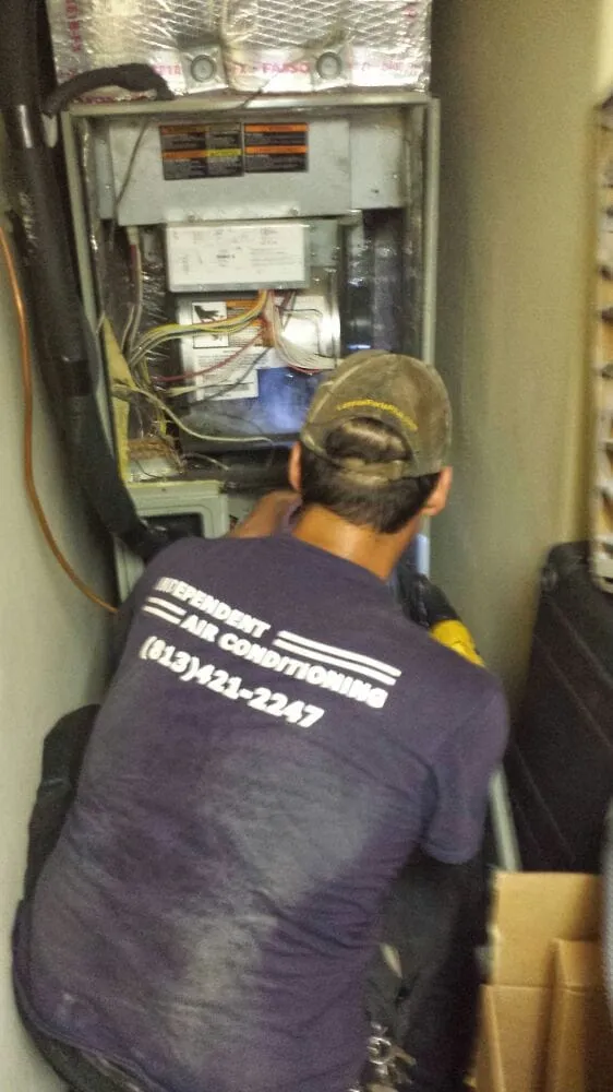 Slide of Independent Air Conditioning