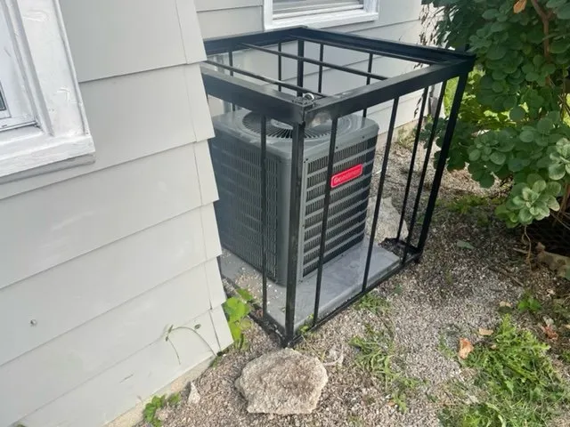 Slide of Indianapolis AC Cages