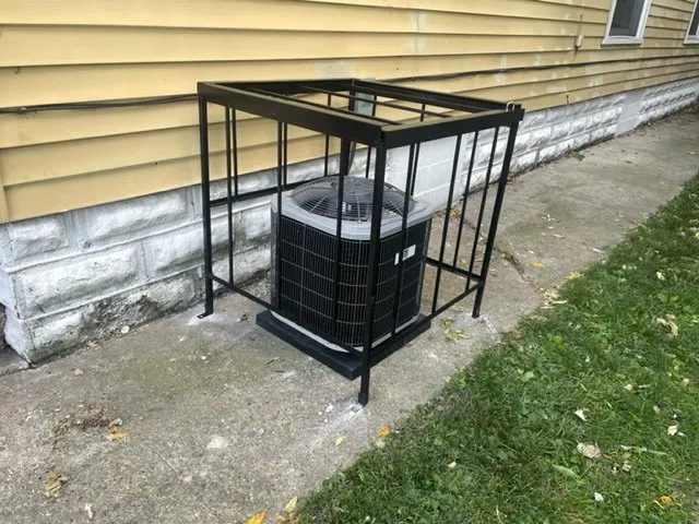 Slide of Indianapolis AC Cages