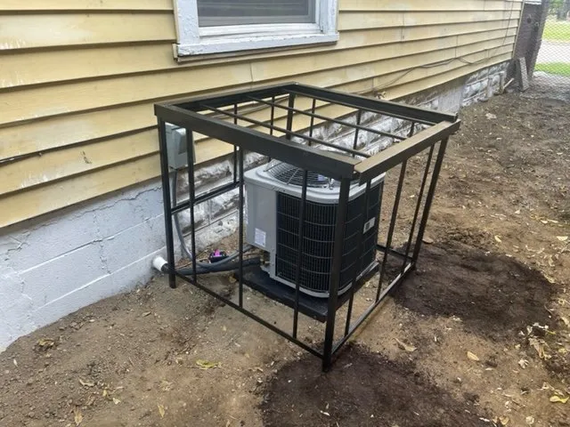 Slide of Indianapolis AC Cages