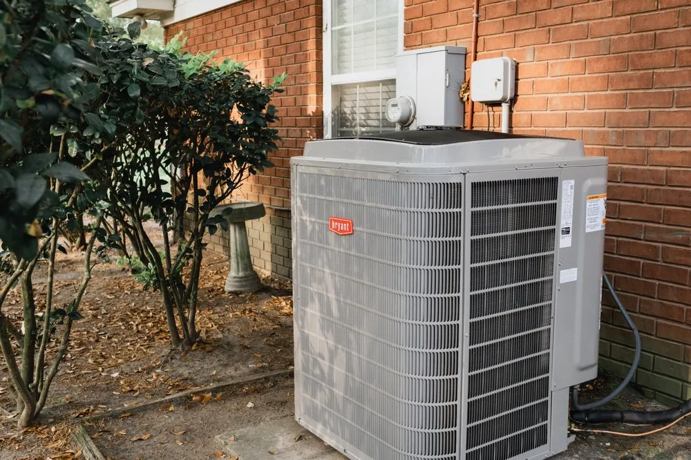 Slide of Indoor Climate Experts - Heating and Cooling Services